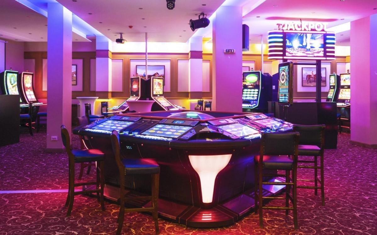 Hotel Orpheus - Casino And Spa Pamporovo Eksteriør billede